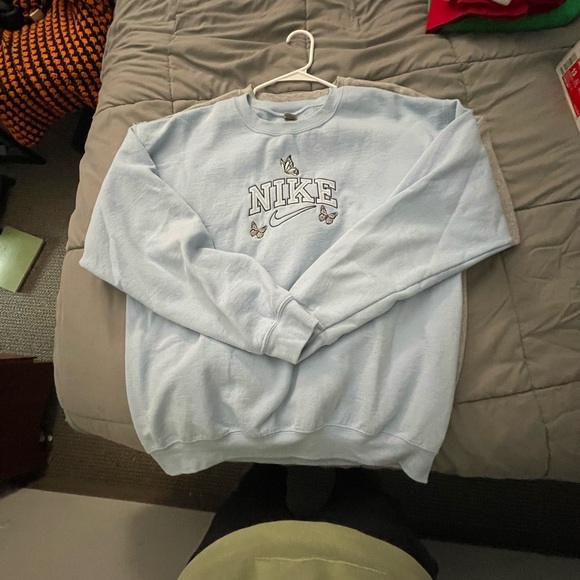 Retro Stitched Nike sweatshirt - Picture 1 of 2